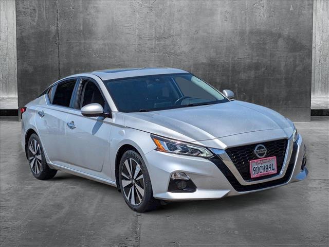 used 2022 Nissan Altima car, priced at $23,362
