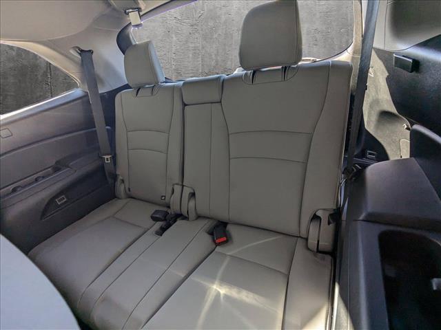 used 2022 Honda Pilot car, priced at $30,998