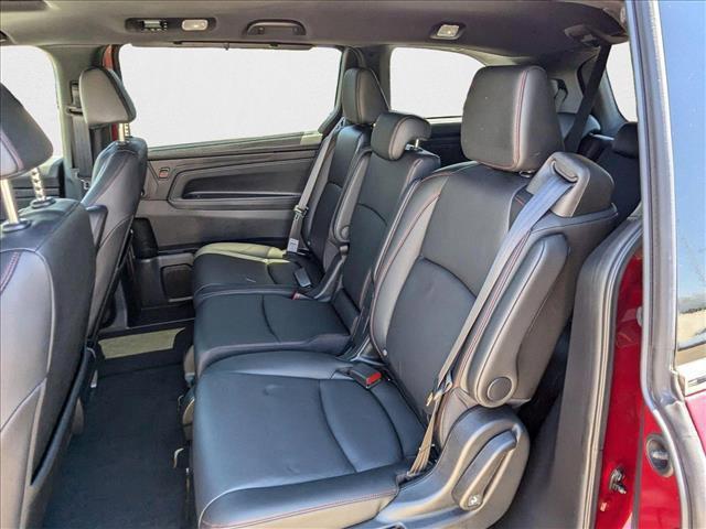 used 2025 Honda Odyssey car, priced at $41,719
