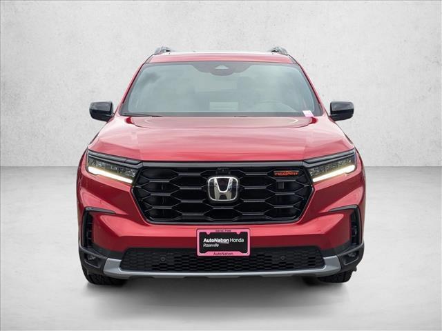 new 2025 Honda Pilot car, priced at $50,330