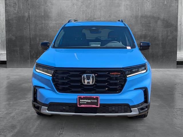 new 2025 Honda Pilot car, priced at $51,305