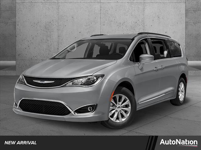 used 2018 Chrysler Pacifica car, priced at $17,955