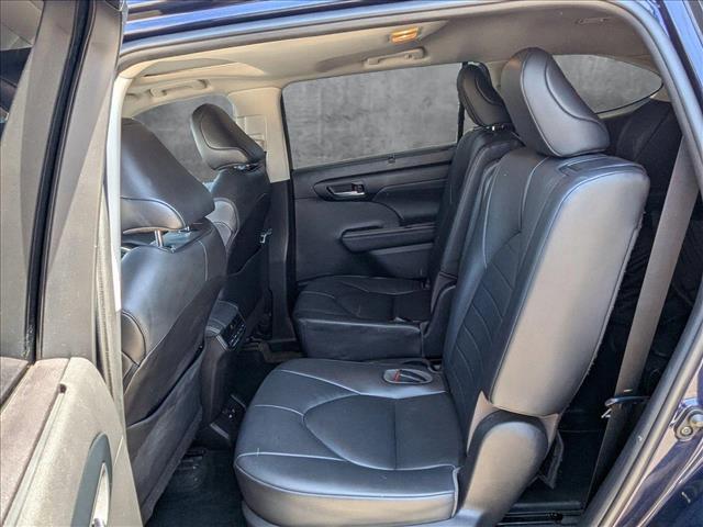 used 2020 Toyota Highlander car, priced at $30,490