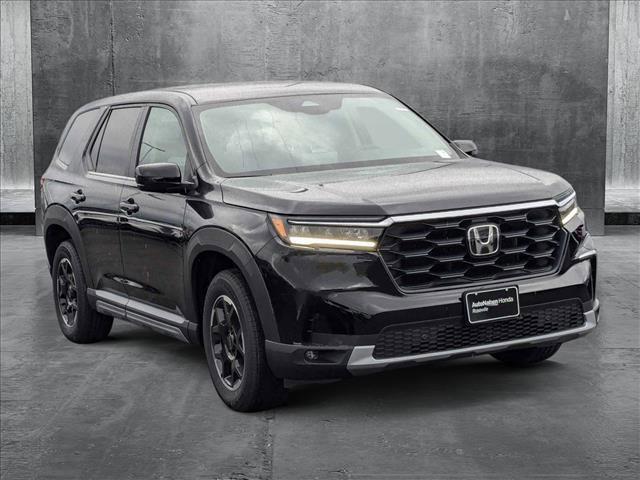 new 2025 Honda Pilot car, priced at $49,800