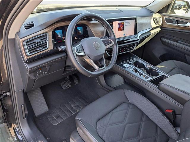used 2024 Volkswagen Atlas car, priced at $30,577