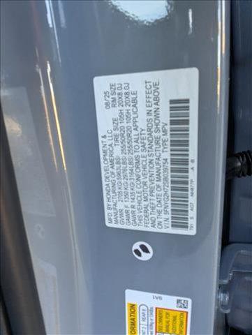 new 2025 Honda Pilot car, priced at $51,350