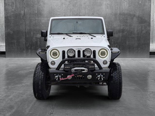 used 2015 Jeep Wrangler Unlimited car, priced at $25,620