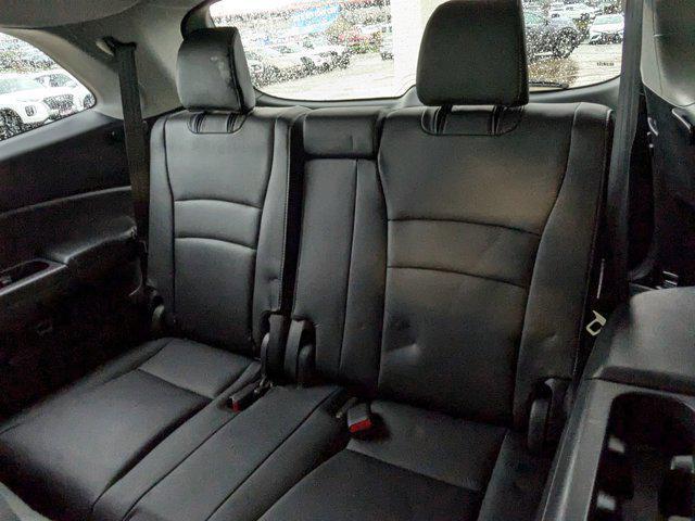 used 2022 Honda Pilot car, priced at $33,995