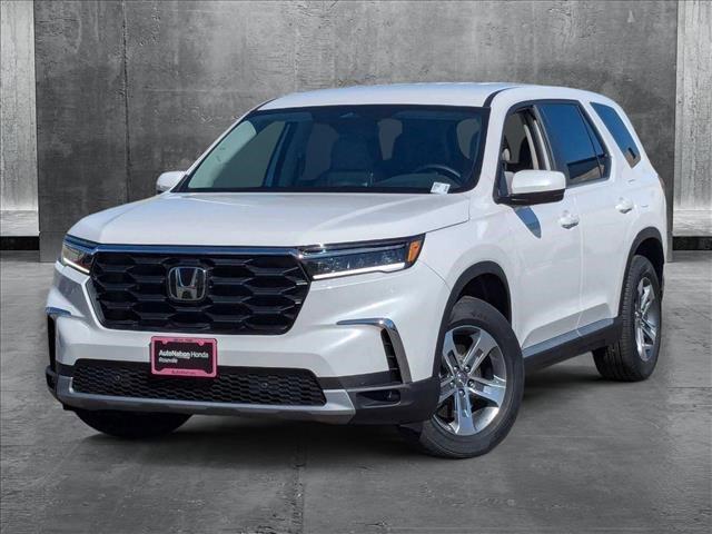 new 2025 Honda Pilot car, priced at $46,080