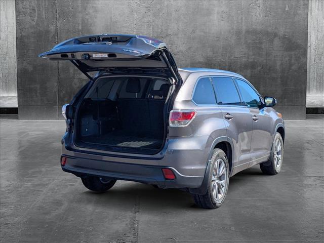 used 2015 Toyota Highlander car, priced at $19,955