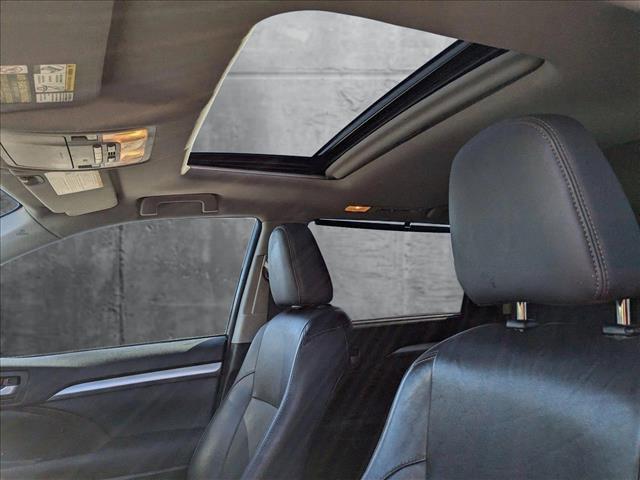 used 2015 Toyota Highlander car, priced at $19,955