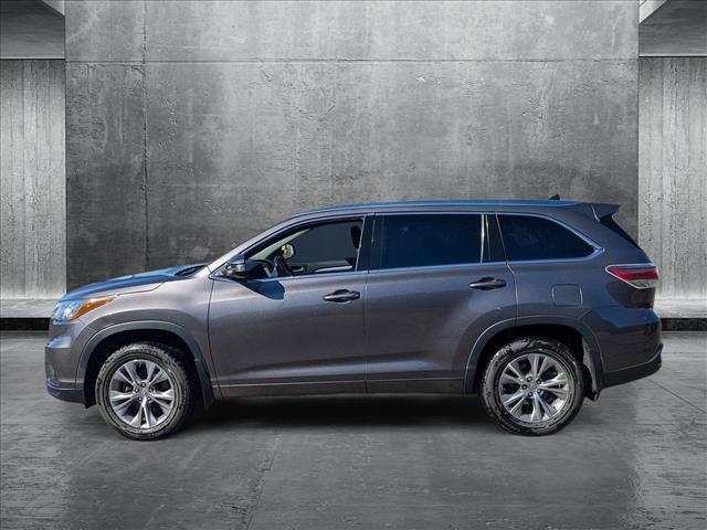 used 2015 Toyota Highlander car, priced at $19,955