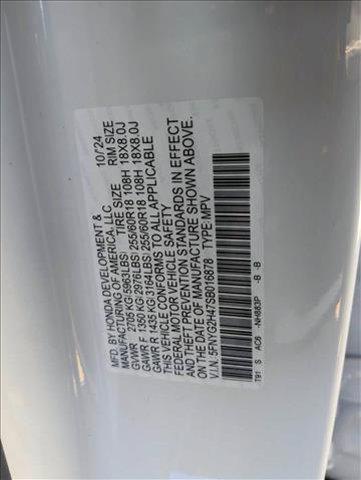 used 2025 Honda Pilot car, priced at $41,904
