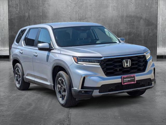 new 2025 Honda Pilot car, priced at $46,850