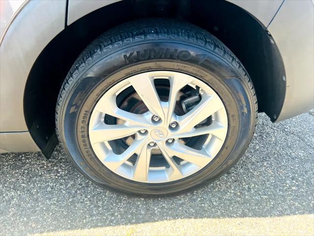 used 2019 Hyundai Tucson car, priced at $12,995