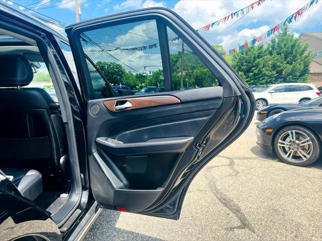 used 2014 Mercedes-Benz M-Class car, priced at $13,495