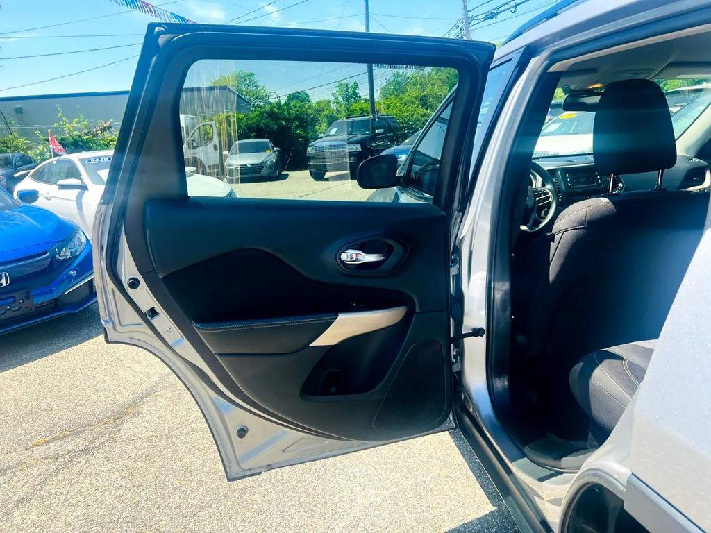 used 2018 Jeep Cherokee car, priced at $7,995