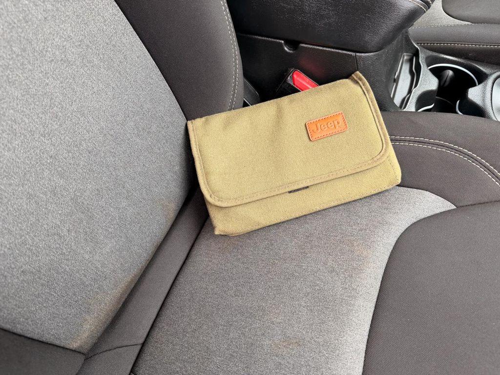 used 2014 Jeep Cherokee car, priced at $8,495