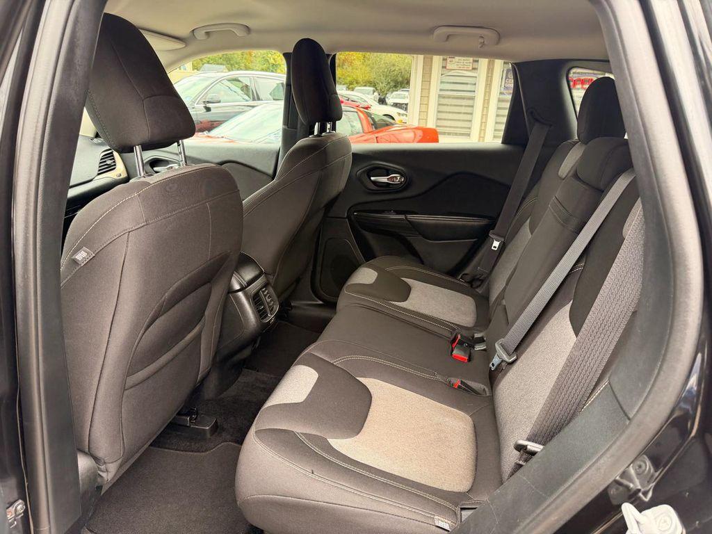 used 2014 Jeep Cherokee car, priced at $8,495