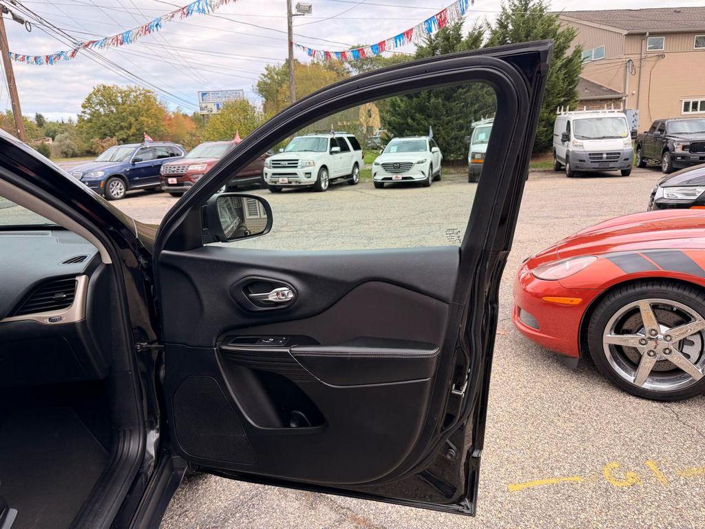 used 2014 Jeep Cherokee car, priced at $8,495