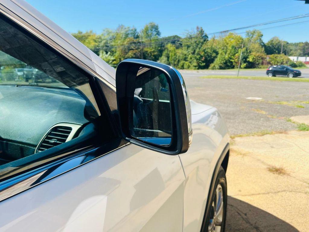used 2016 Jeep Grand Cherokee car, priced at $11,995