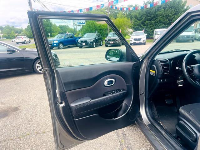 used 2018 Kia Soul car, priced at $7,995