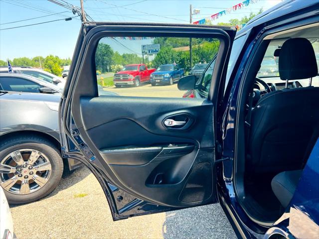 used 2014 Jeep Cherokee car, priced at $7,995