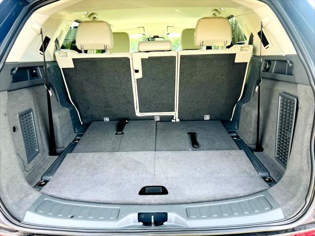 used 2015 Land Rover Discovery Sport car, priced at $12,995