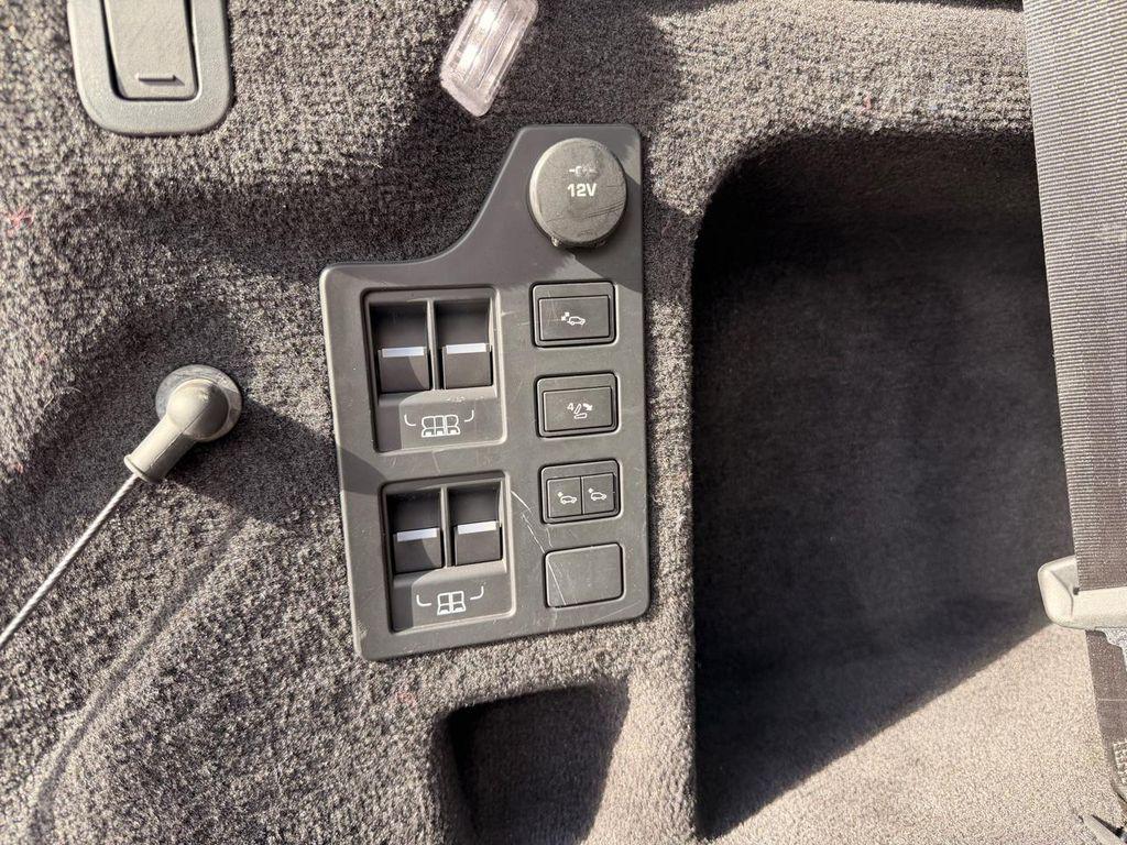 used 2017 Land Rover Discovery car, priced at $16,995