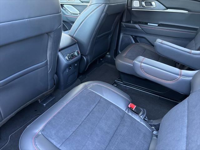 new 2025 Ford Explorer car, priced at $61,645