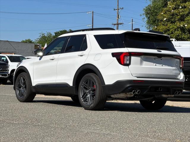 new 2025 Ford Explorer car, priced at $61,645