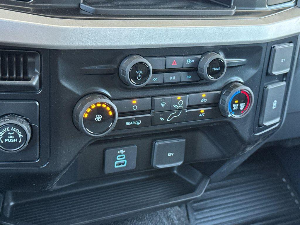 new 2025 Ford F-350 car, priced at $55,335