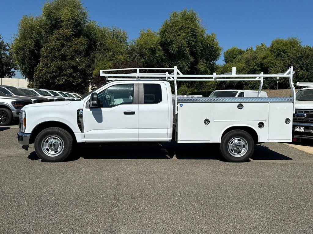new 2025 Ford F-350 car, priced at $55,335