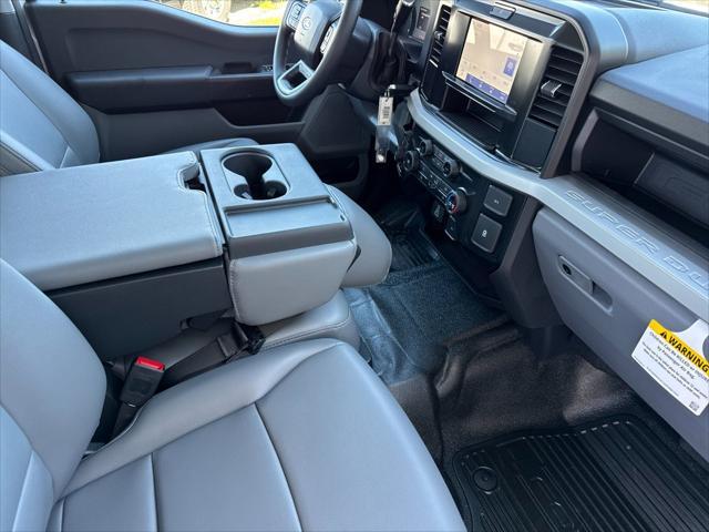 new 2025 Ford F-450 car, priced at $75,855
