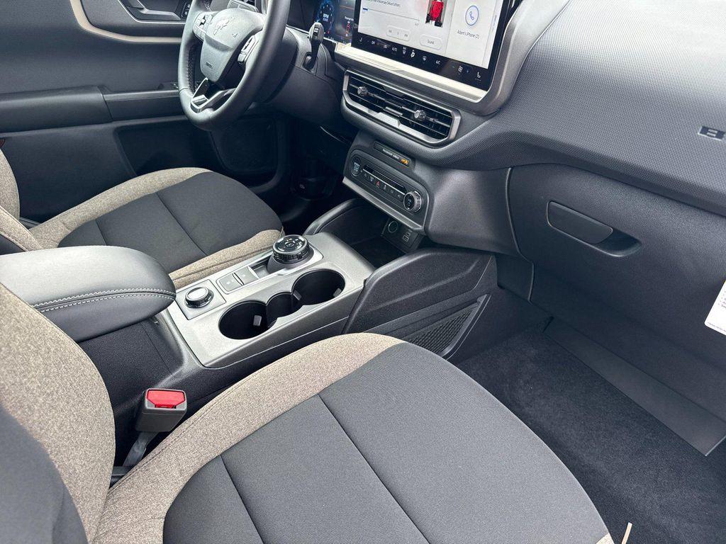 new 2025 Ford Bronco Sport car, priced at $34,185