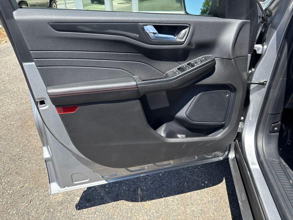used 2024 Ford Escape car, priced at $26,148