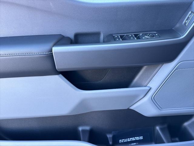 new 2025 Ford F-250 car, priced at $58,160