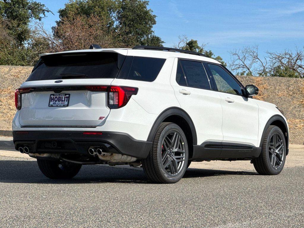 new 2025 Ford Explorer car, priced at $60,655