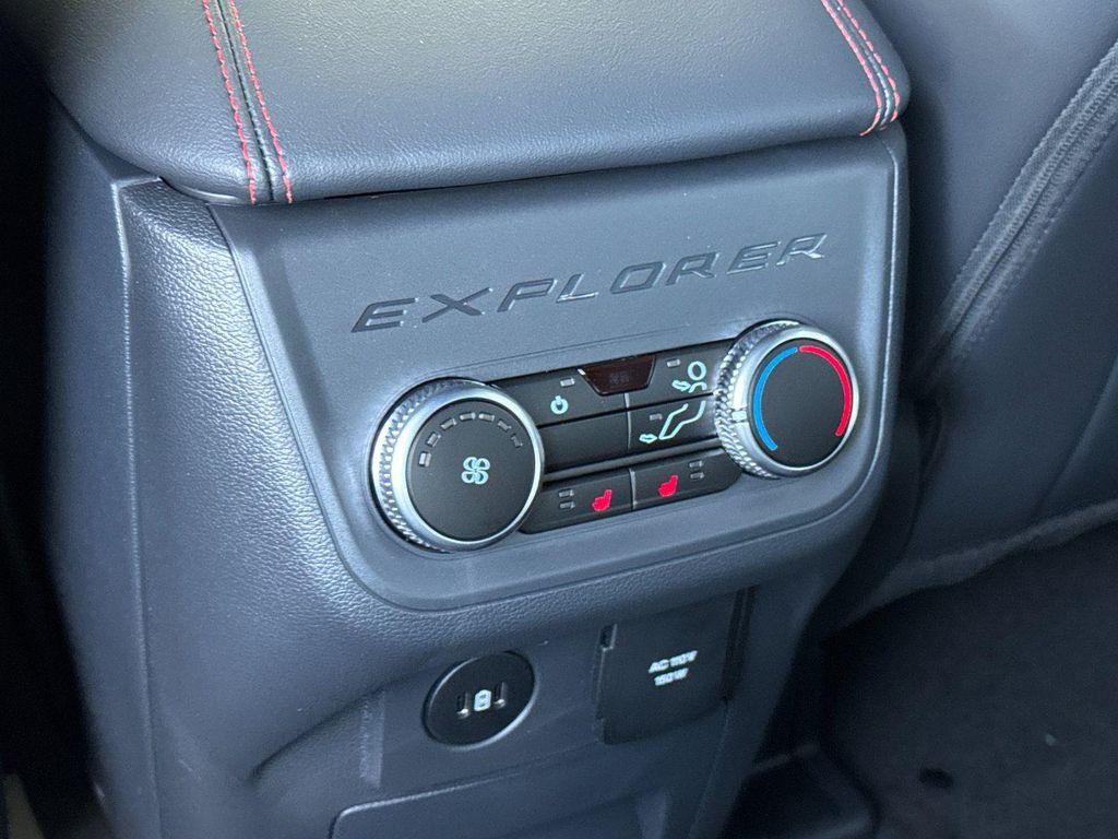 new 2025 Ford Explorer car, priced at $60,655