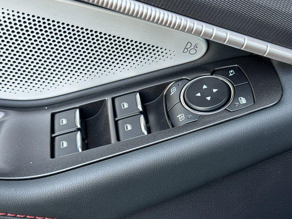 new 2025 Ford Explorer car, priced at $60,655