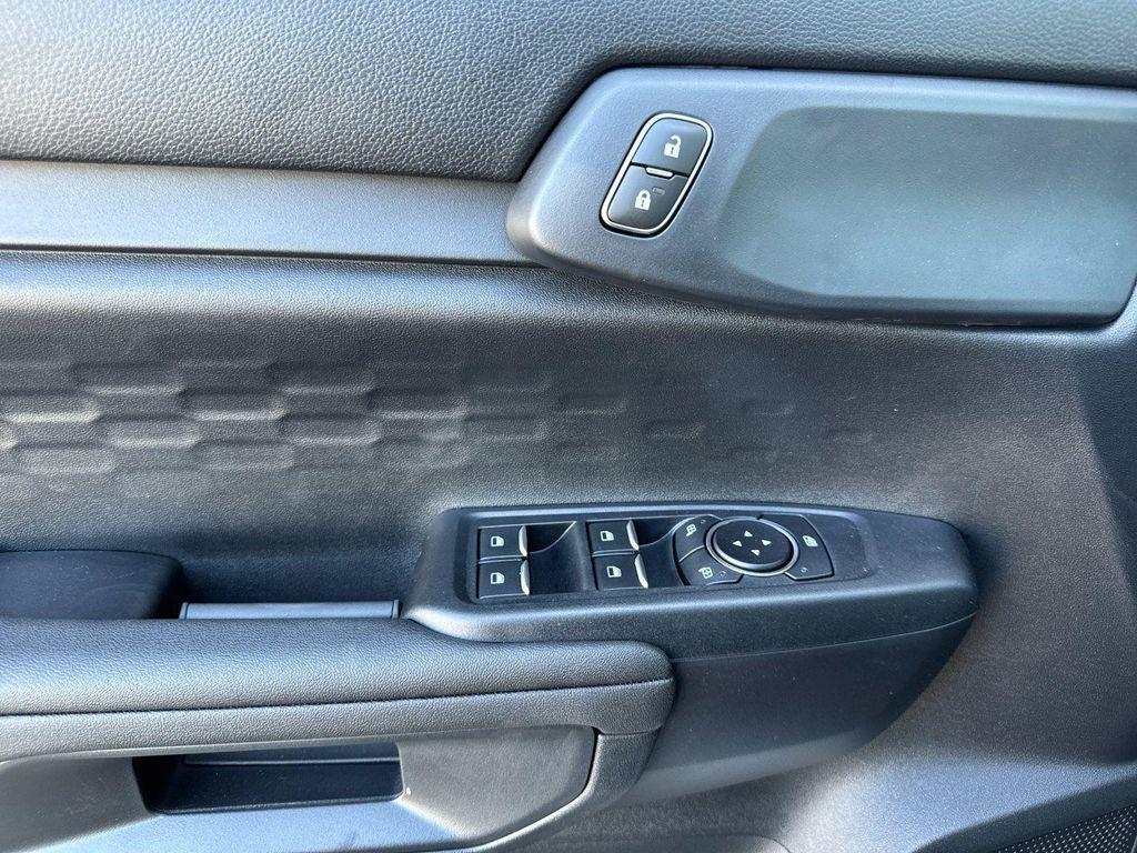 new 2025 Ford Ranger car, priced at $36,902