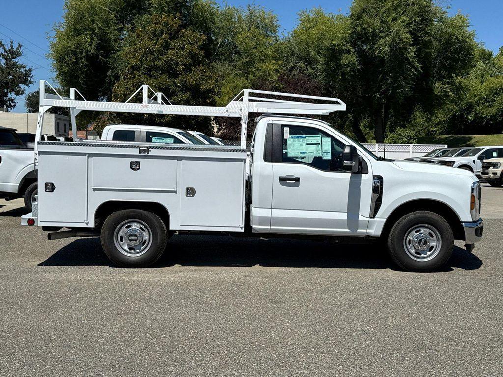 new 2025 Ford F-250 car, priced at $60,920
