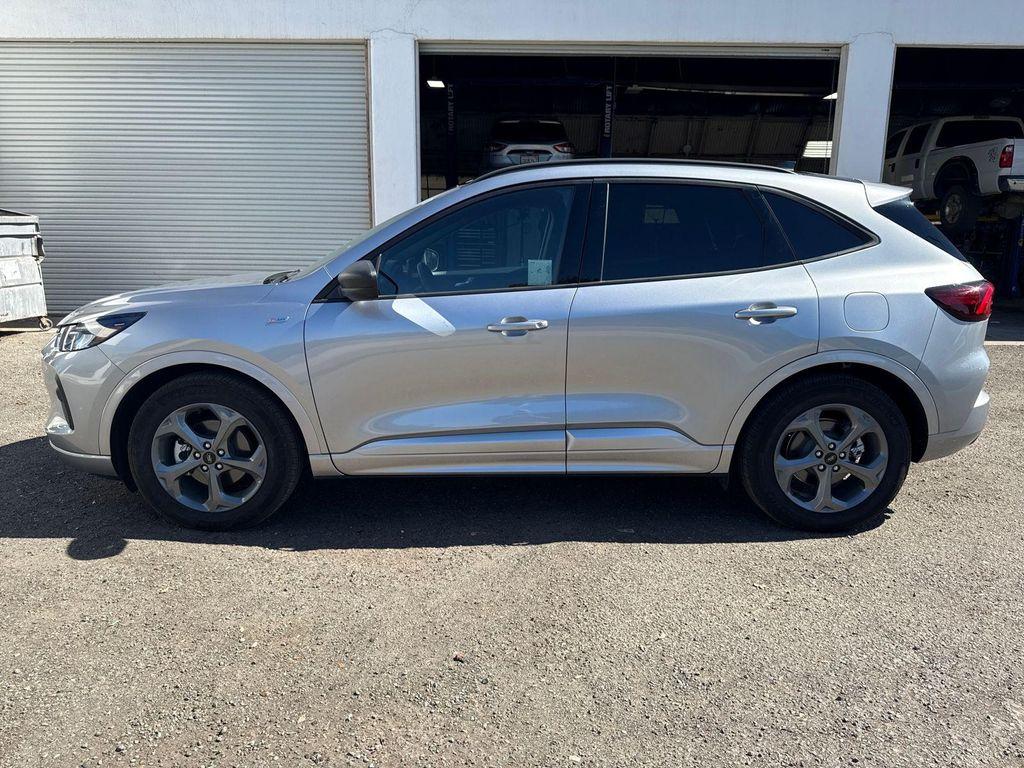 used 2024 Ford Escape car