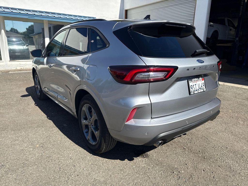 used 2024 Ford Escape car