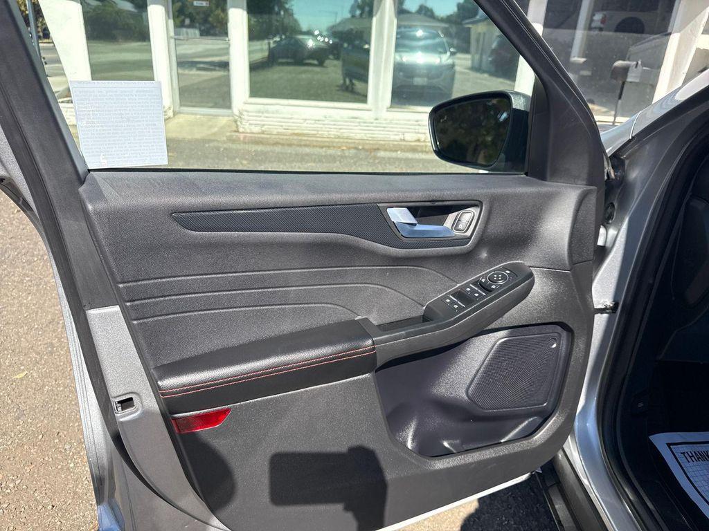 used 2024 Ford Escape car