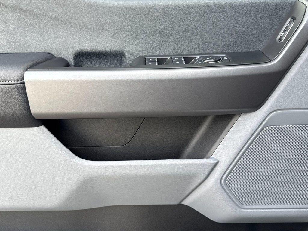 new 2025 Ford F-250 car, priced at $54,609