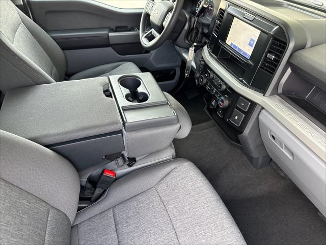 new 2025 Ford F-250 car, priced at $62,130