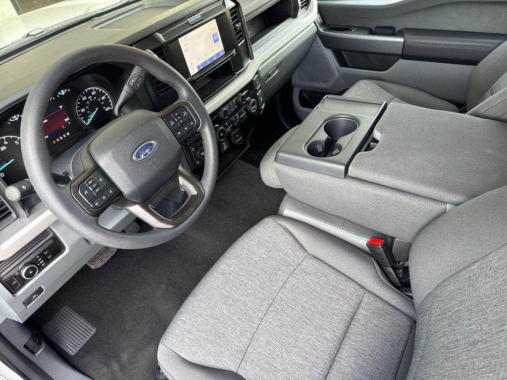 new 2025 Ford F-250 car, priced at $54,609