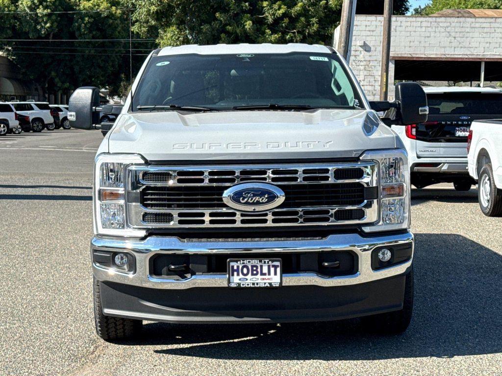 new 2025 Ford F-250 car, priced at $67,644