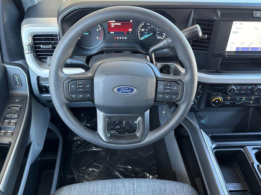 new 2025 Ford F-250 car, priced at $67,644